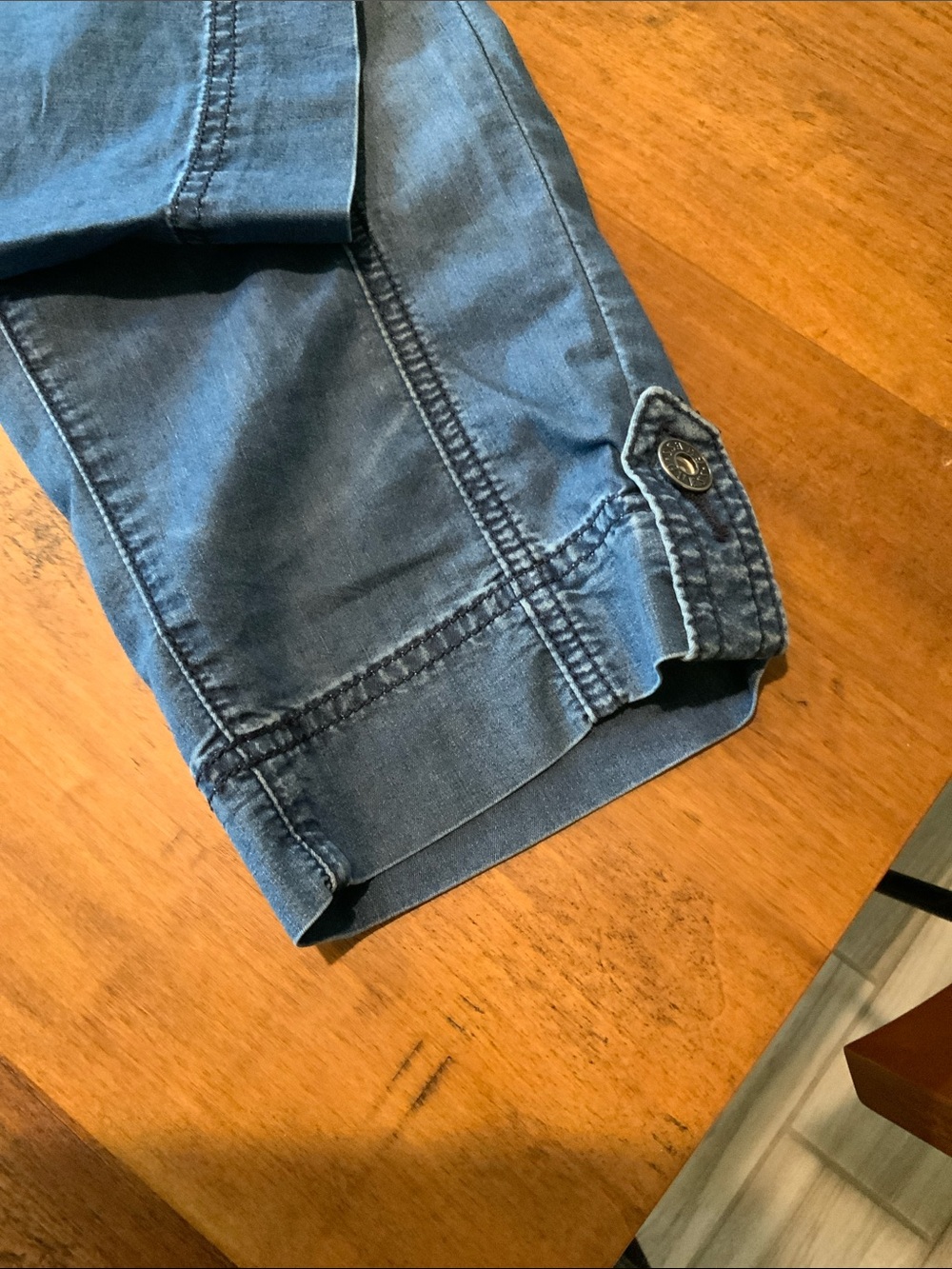 GUEES cropped pants - Picture 2 of 7